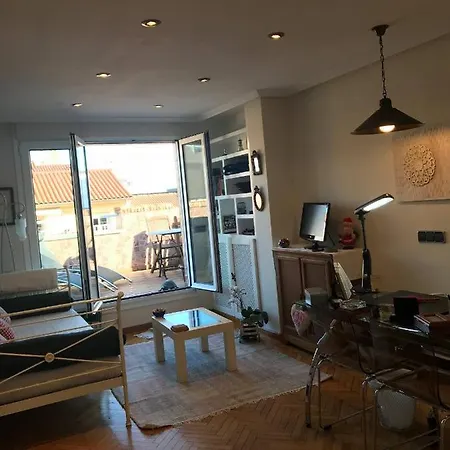 Cental Penthouse, Parking, Wifi, Recently Renovated Apartamento Oviedo
