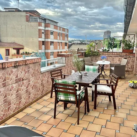 Apartamento Cental Penthouse, Parking, Wifi, Recently Renovated