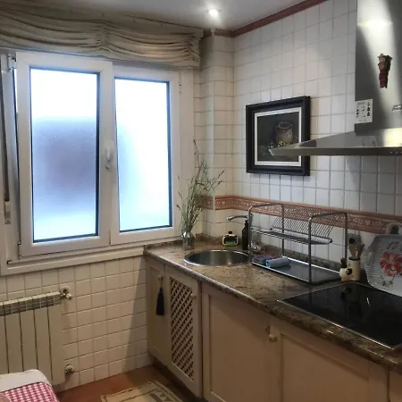 Cental Penthouse, Parking, Wifi, Recently Renovated Oviedo