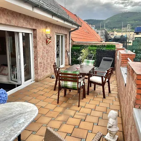 Cental Penthouse, Parking, Wifi, Recently Renovated Apartamento Oviedo
